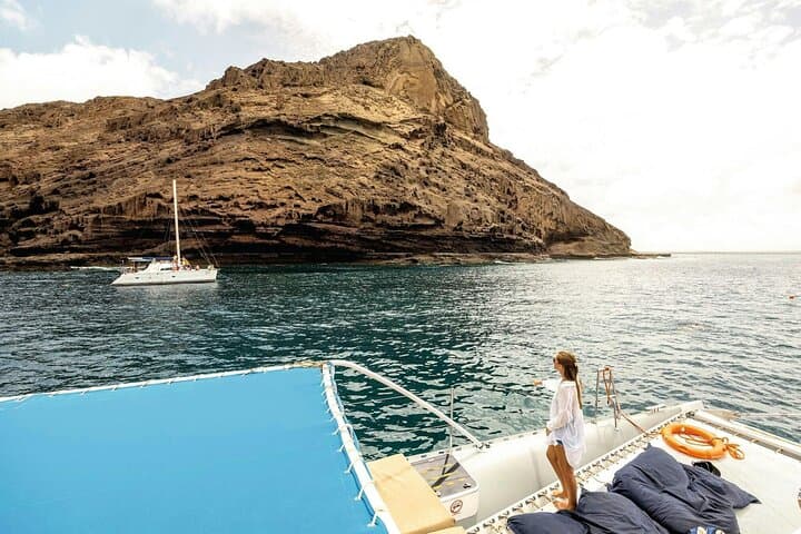 Sal Island 4x4 and Catamaran Highlights: Pedra de Lume, Palmeira and Lunch photo 2