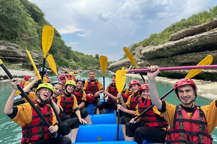Sarande to Permet: 4x4, Vjosa Rafting and Benja Thermal Baths Day Tour