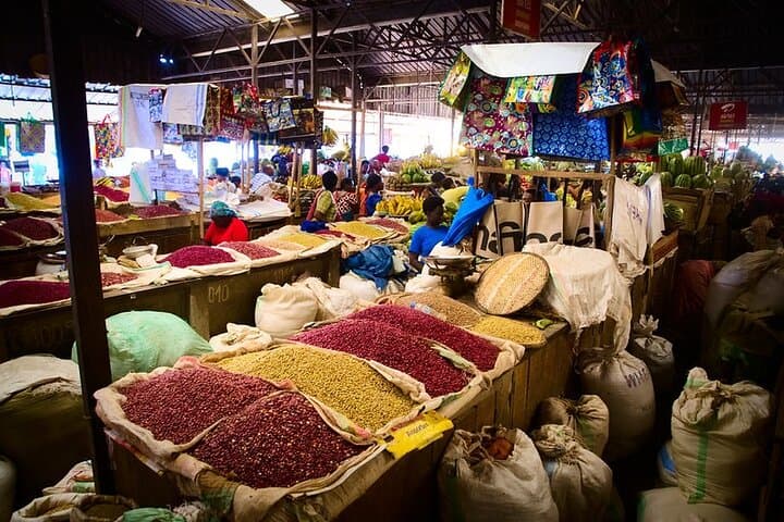 Kigali in a Day: A Practical City Tour Guide to History, Markets & Memorials photo 2