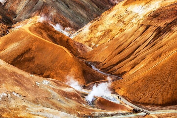 Kerlingarfjöll Day Hike from Reykjavik: Geothermal Valleys & Rhyolite Peaks photo 2