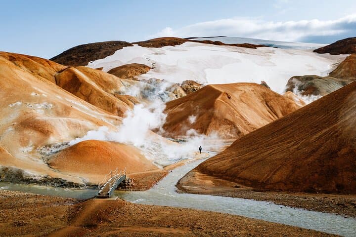 Kerlingarfjöll Day Hike from Reykjavik: Geothermal Valleys & Rhyolite Peaks