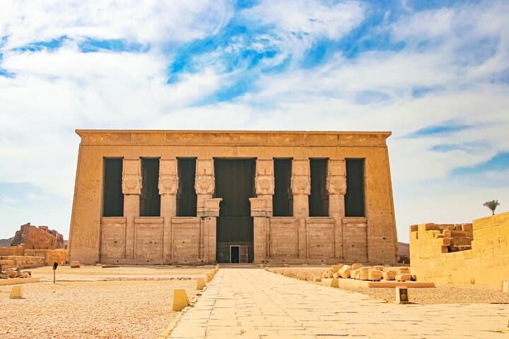 Private tour to Dendera Temple and Abydos — Luxor day trip to Dendera & Abydos temples photo 4