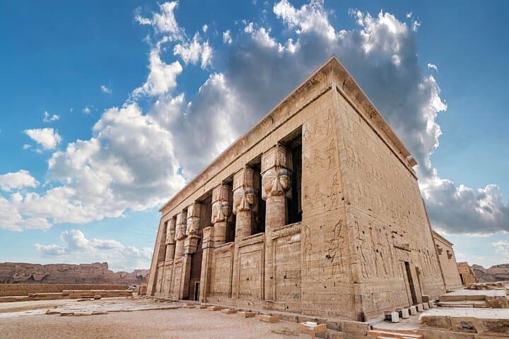 Private tour to Dendera Temple and Abydos — Luxor day trip to Dendera & Abydos temples