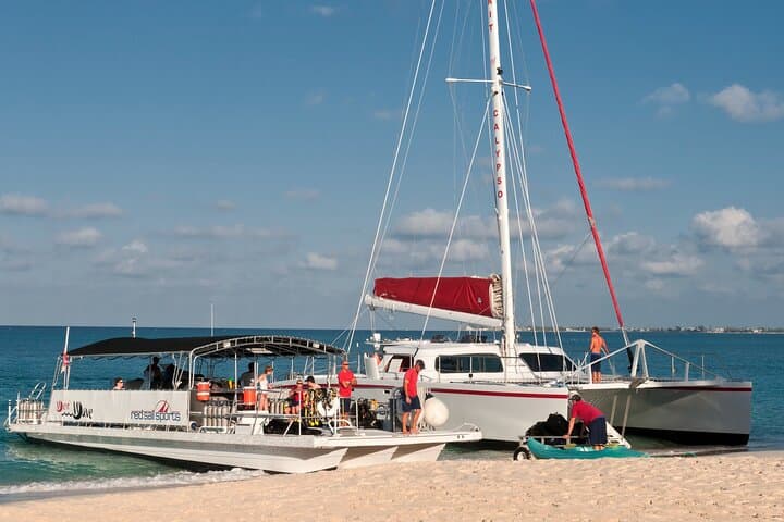 Private Catamaran to Blue Lagoon: Comino, Beaches & Bays from Valletta photo 6