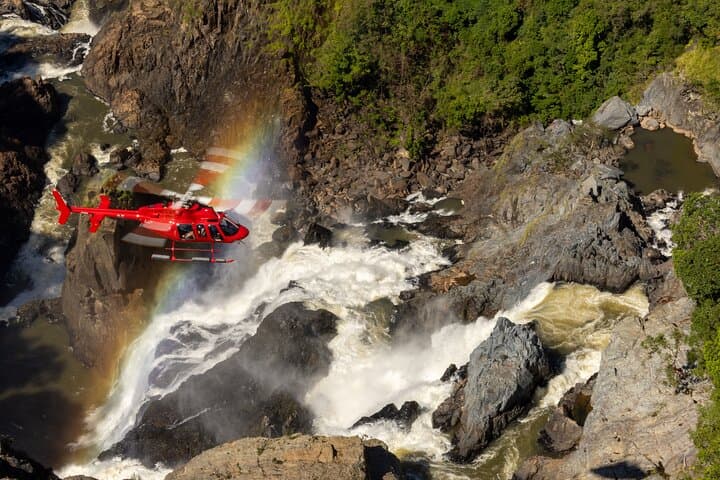 45-Minute Helicopter Tour Over Great Barrier Reef and Rainforest from Cairns