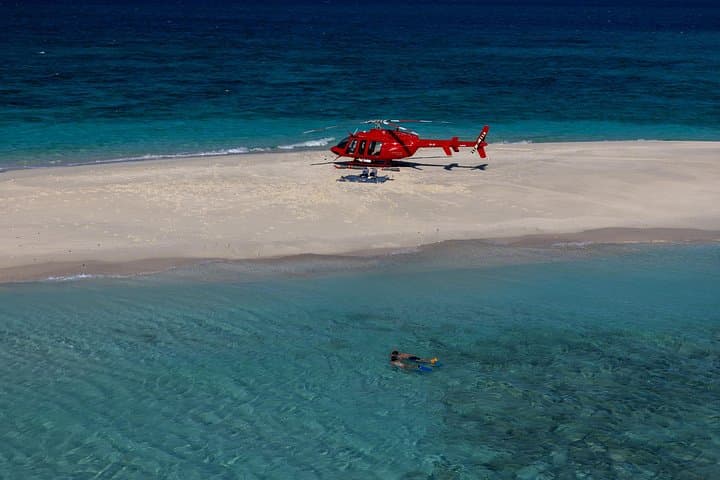 Private Helicopter to Vlasoff Cay: Great Barrier Reef Snorkel & Gourmet Picnic photo 2