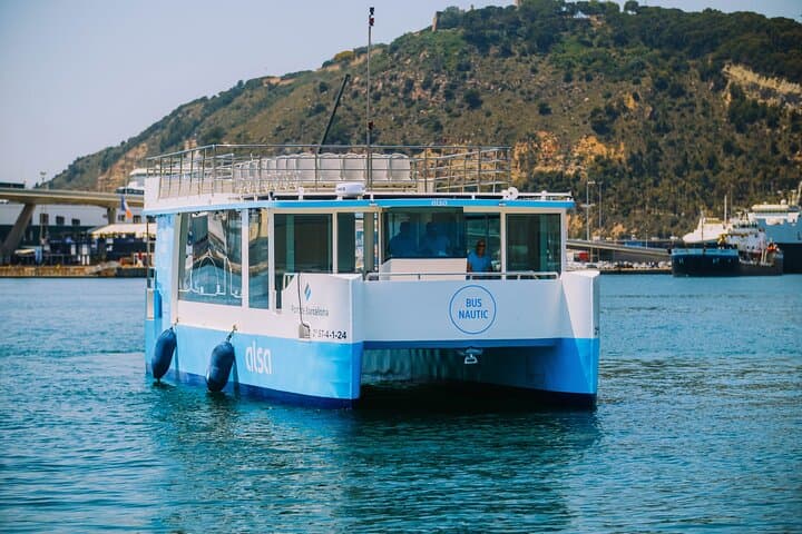 Gothic Quarter Walk and Catamaran: Barcelona Half-Day Guide photo 5