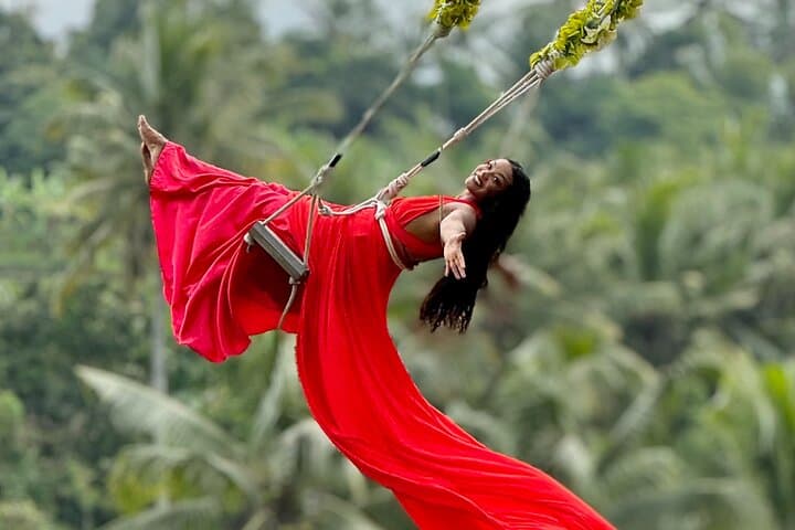 Bali Swing Ubud: Premium Jungle Swings, Nests & Photo Spots photo 2