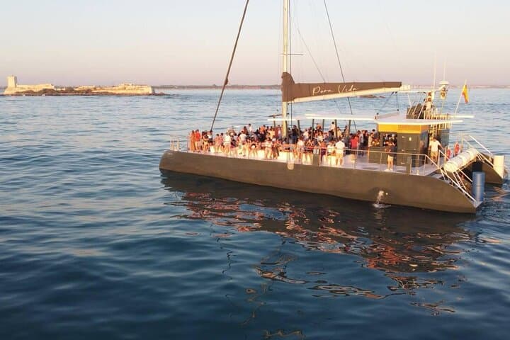 Cádiz Trimillennial Catamaran Navigation: Bay and Walls Sailing Tour photo 2