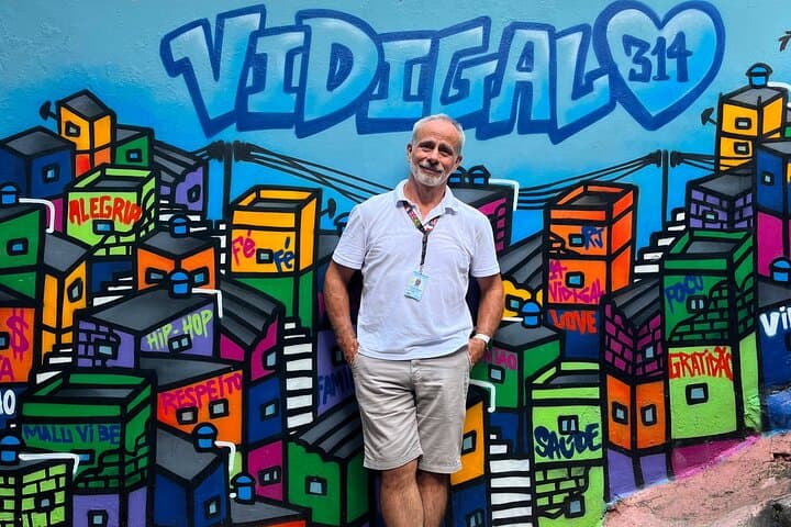 Vidigal Favela Hike: 2.5‑Hour Circuit to Rio’s Best Coastal Viewpoints