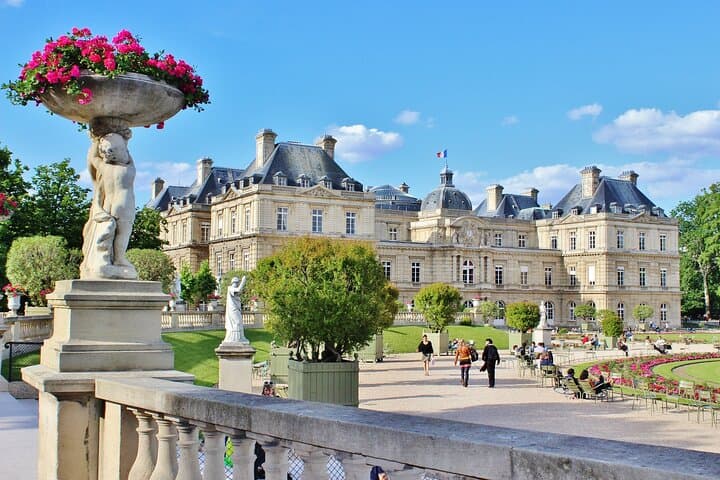 Paris Like a Local: Tailored Full-Day Walking Tour of Hidden Gems photo 5