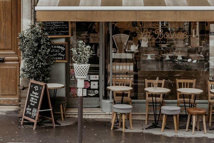 Paris Like a Local: Tailored Full-Day Walking Tour of Hidden Gems