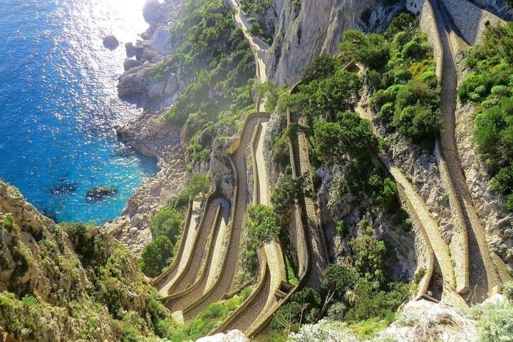 Capri in a Day: Hydrofoil to the Piazzetta, Gardens & Faraglioni photo 3