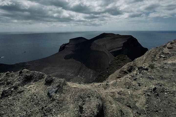 Half-Day Faial Island Tour: Caldeira, Capelinhos Volcano & Coastal Viewpoints photo 5
