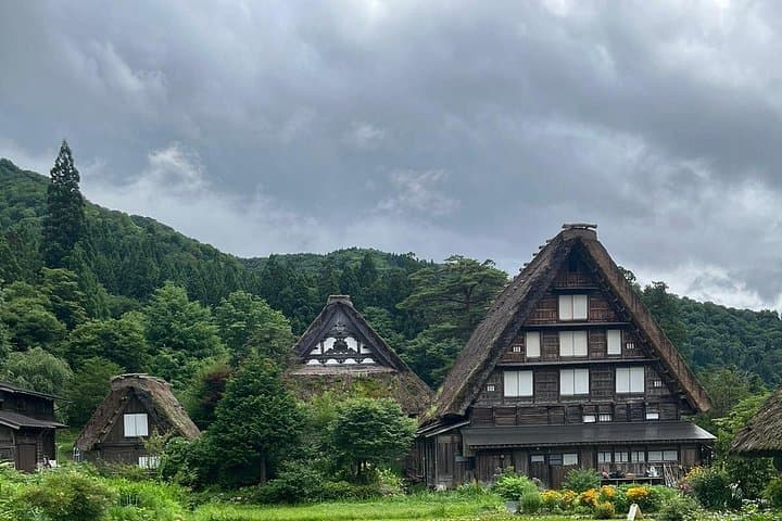 One-Day Shirakawa-go, Gujo Hachiman & Hida Takayama: Traditional Villages from Nagoya photo 3