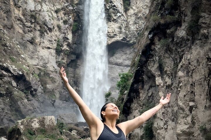 Hike to a Secret Swimming Hole and Hot Springs Near Guadalajara