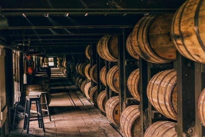Private Kentucky Bourbon Country Tour — Buffalo Trace, Woodford & Bulleit photo 1