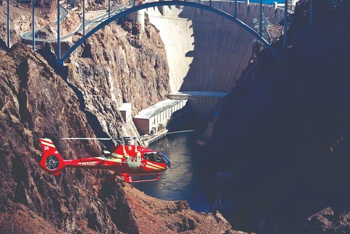 Hoover Dam and Las Vegas Strip Helicopter Flight Guide