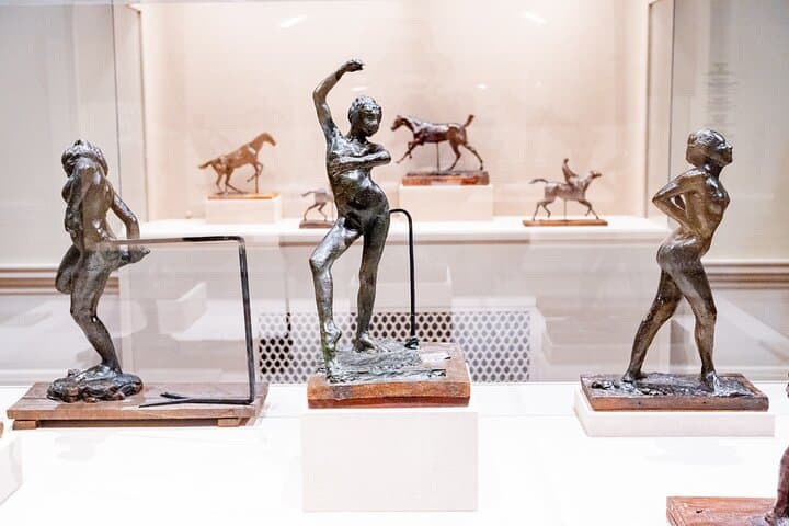 Must-See Art in Washington DC: National Gallery & Portrait Museum Guided Highlights photo 5