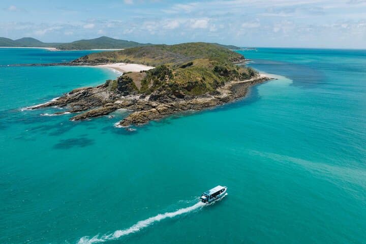 kraken-keppel-island-snorkelling-day-trip-from-yeppoon photo 3