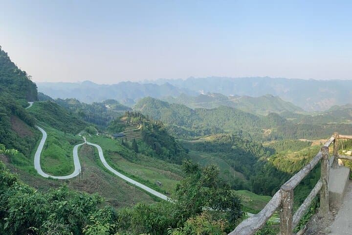 Ha Giang Loop 5-Day Car Tour: Ma Pi Leng, Dong Van & Lung Cu Flag photo 4