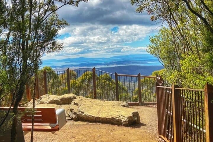 Summit Views at kunanyi: Mt Wellington Ultimate Afternoon Tour from Hobart photo 4