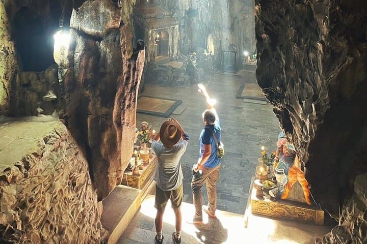 Marble Mountains & Hoi An River Lantern Tour — Day Trip from Da Nang photo 4