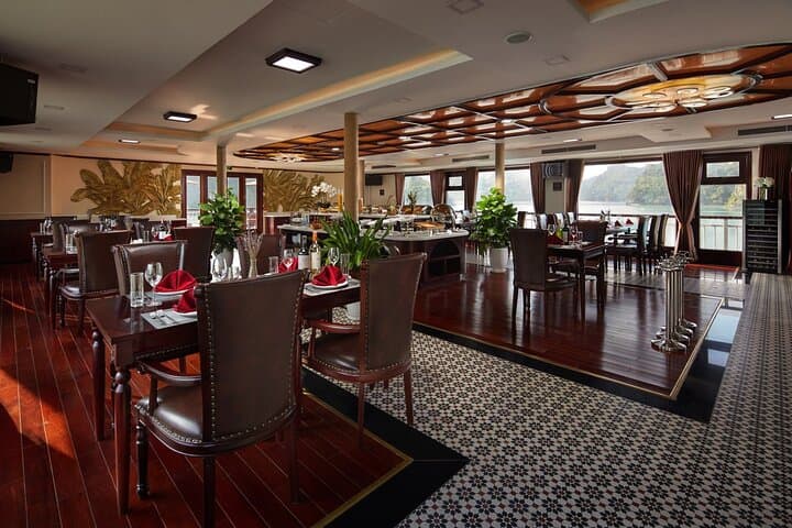 Dora Luxury Cruise: 2-Day Ha Long & Lan Ha Bay Overnight from Hanoi photo 3