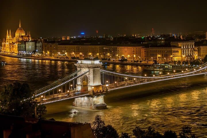 Etyek Wine Tour and Budapest Danube Evening Cruise — Private Day Trip photo 5