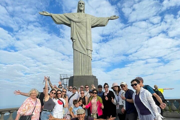 Full-Day Rio de Janeiro Highlights: Corcovado, Sugarloaf & City Sights