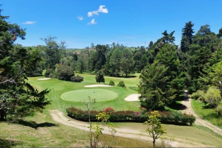 Private Golf Experience in Medellín — 18-Hole Round with Antioquia Mountain Views photo 3