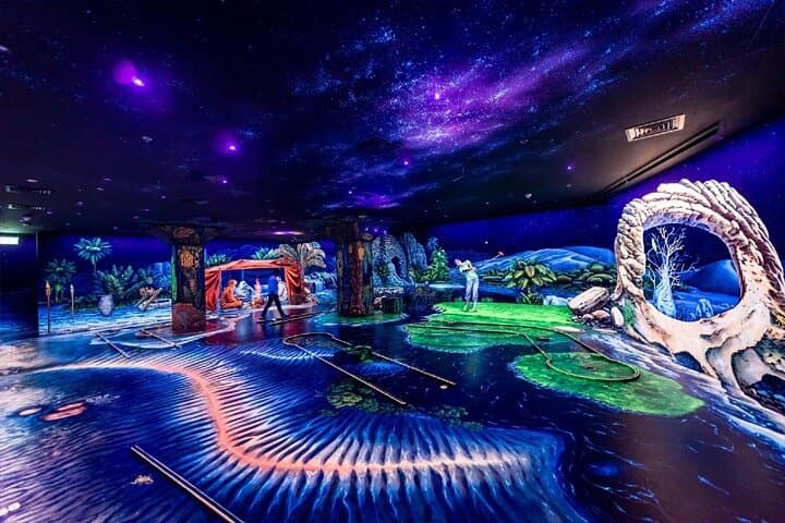 Dubai 3D Blacklight Minigolf at JBR Marina — Neon Mini Golf Experience photo 3