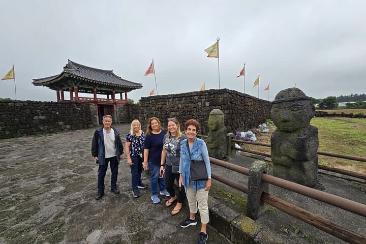 Jeju East Coast: Half- or Full-Day Sightseeing Tour from Jeju City Port photo 2