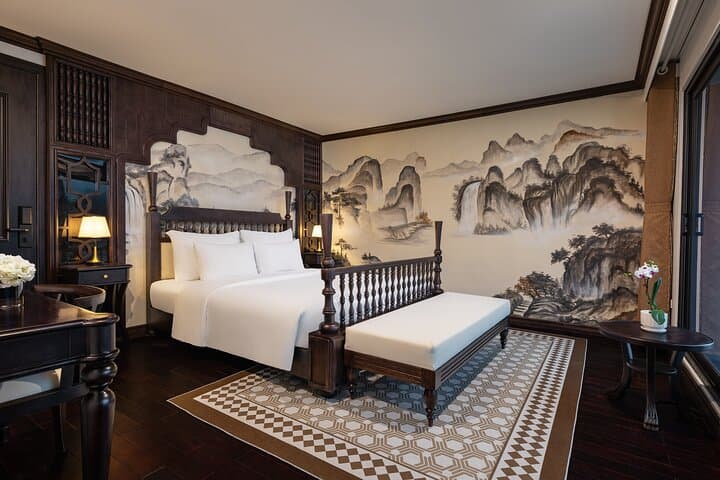 2-Day Luxury La Stellar Halong Bay Cruise from Hanoi: Caves, Kayaks & Sunset Decks photo 4