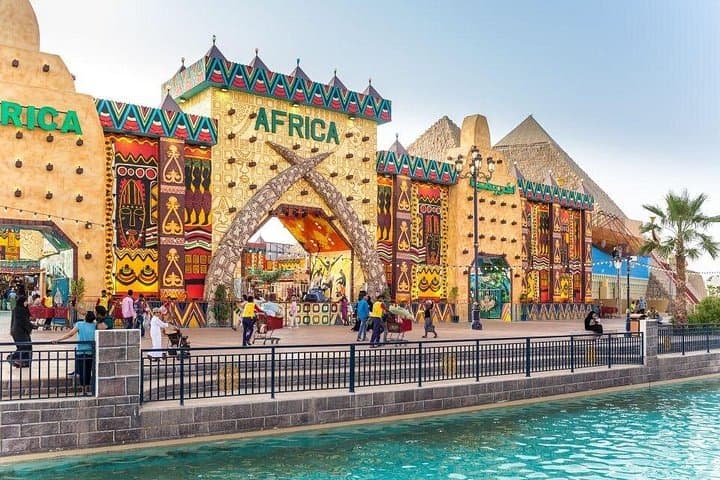 Dubai Miracle Garden & Global Village Tour — Tickets, Transfers & What to Expect photo 4