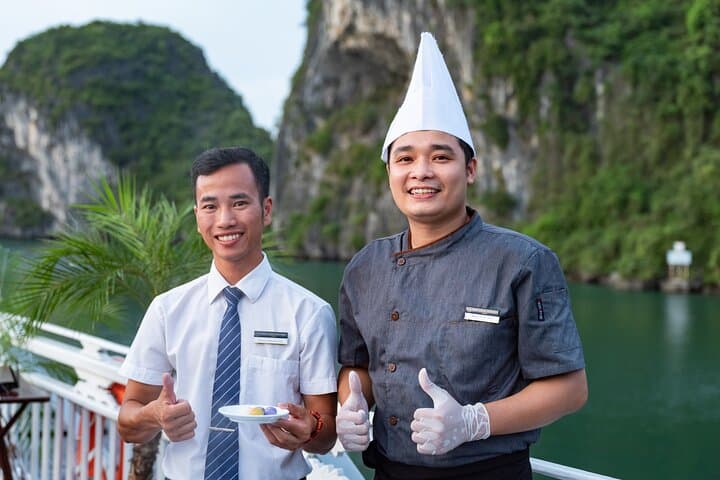 3-Day Halong & Lan Ha Bay Cruise from Hanoi: Kayaking, Caves & Viet Hai Village photo 5