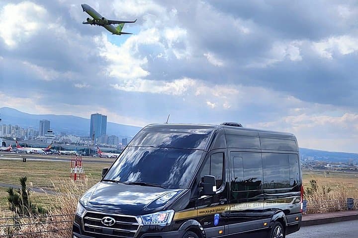Seogwipo to Jeju Airport Private Transfer — Taxi & Minibus Service