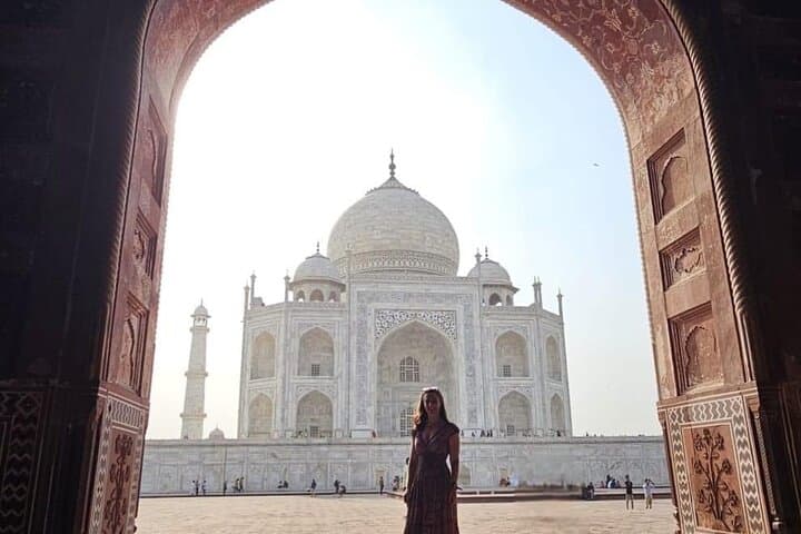Agra Private Taj Mahal Tour: Full-Day Guided City Experience