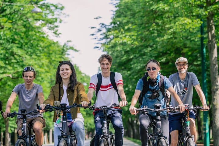 Vienna E-Bike Small-Group Tour: Half-Day Danube & City Ride photo 2