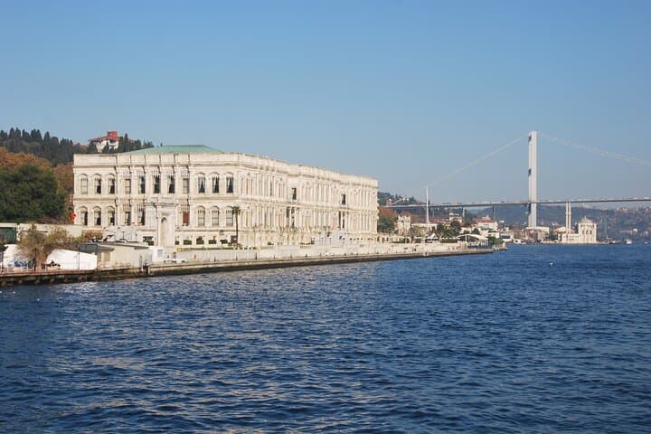 Bosphorus Cruise and Whirling Dervish Show — 2-Hour Istanbul Boat Tour photo 2