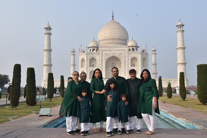 5-Day Luxury Golden Triangle Tour: Delhi, Agra & Jaipur Highlights