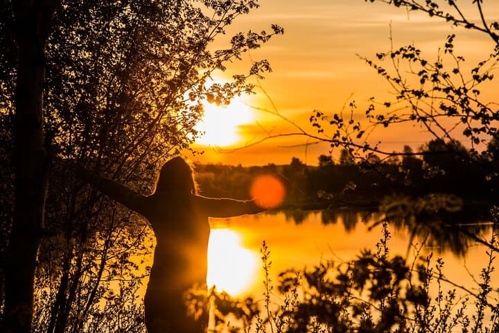 Arctic Wilderness Sunset Hike from Rovaniemi — Midnight Sun, Firecraft & Survival Skills photo 6
