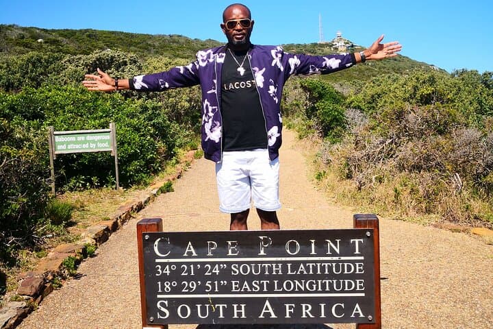 Cape Peninsula Tour: Full-Day Scenic Drive, Wildlife & Coastal Highlights from Cape Town