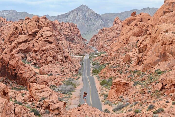 Slingshot to Valley of Fire: Half-Day Desert Drive from Las Vegas