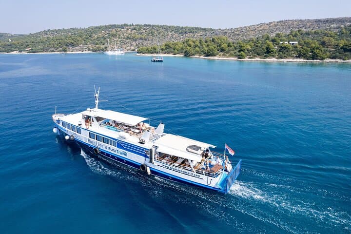 Blue Lagoon, Shipwreck & Trogir Day Cruise from Split — Lunch Included photo 2