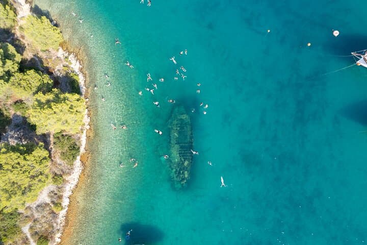 Slatine Island Hopping: Trogir, Blue Lagoon & Šolta Shipwreck Day Trip photo 4