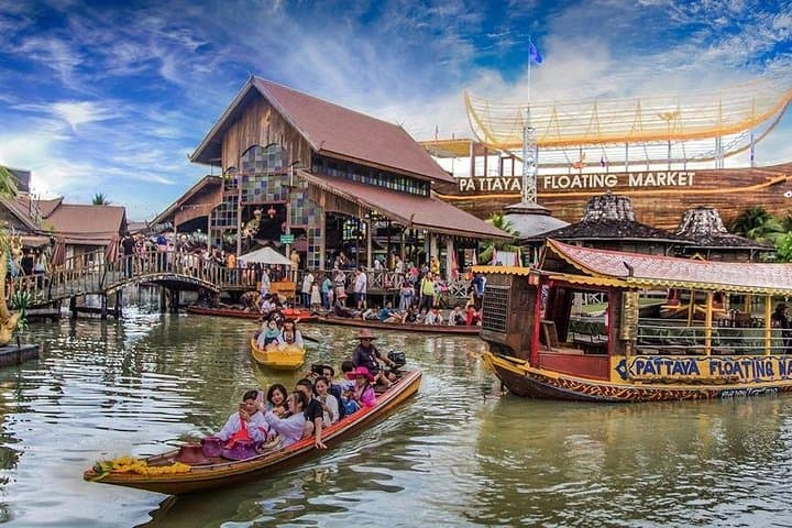 Pattaya Private Full-Day Top Attractions Tour: Mini Siam, Floating Market & Big Buddha photo 2