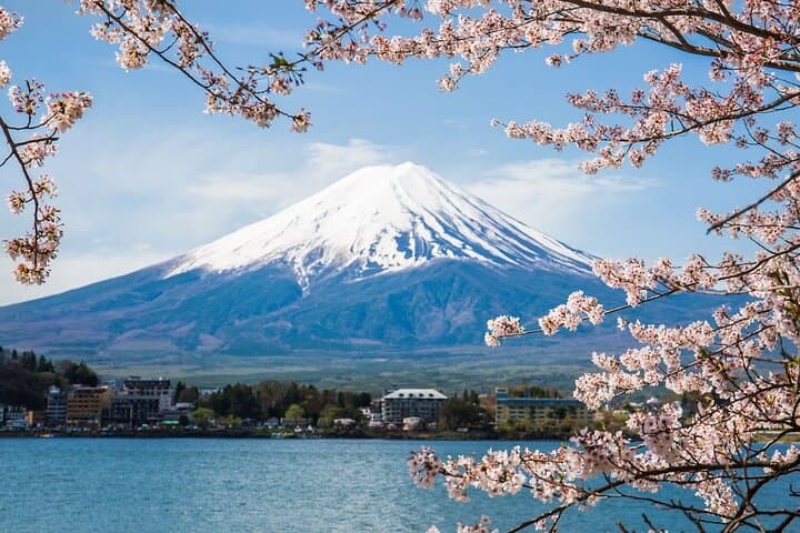 2-Day Mt Fuji & Hakone Trip — 5th Station Night Hike, Sunrise Summit, and Hakone Sightseeing photo 3