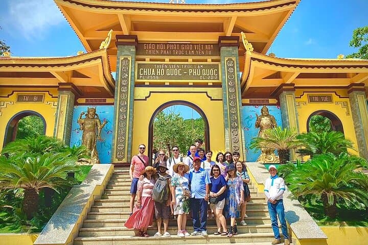Phu Quoc Full-Day Canoe, Snorkel & Cable Car Adventure photo 4