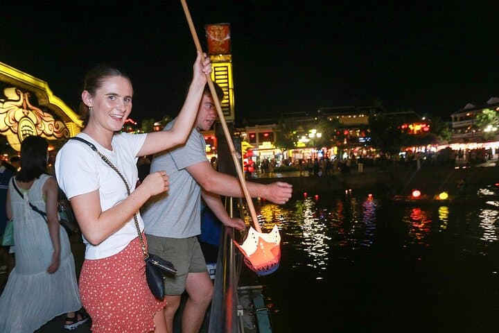 Cam Thanh Coconut Village & Hoi An Ancient Town: Full-Day Cultural and Lantern Tour from Da Nang